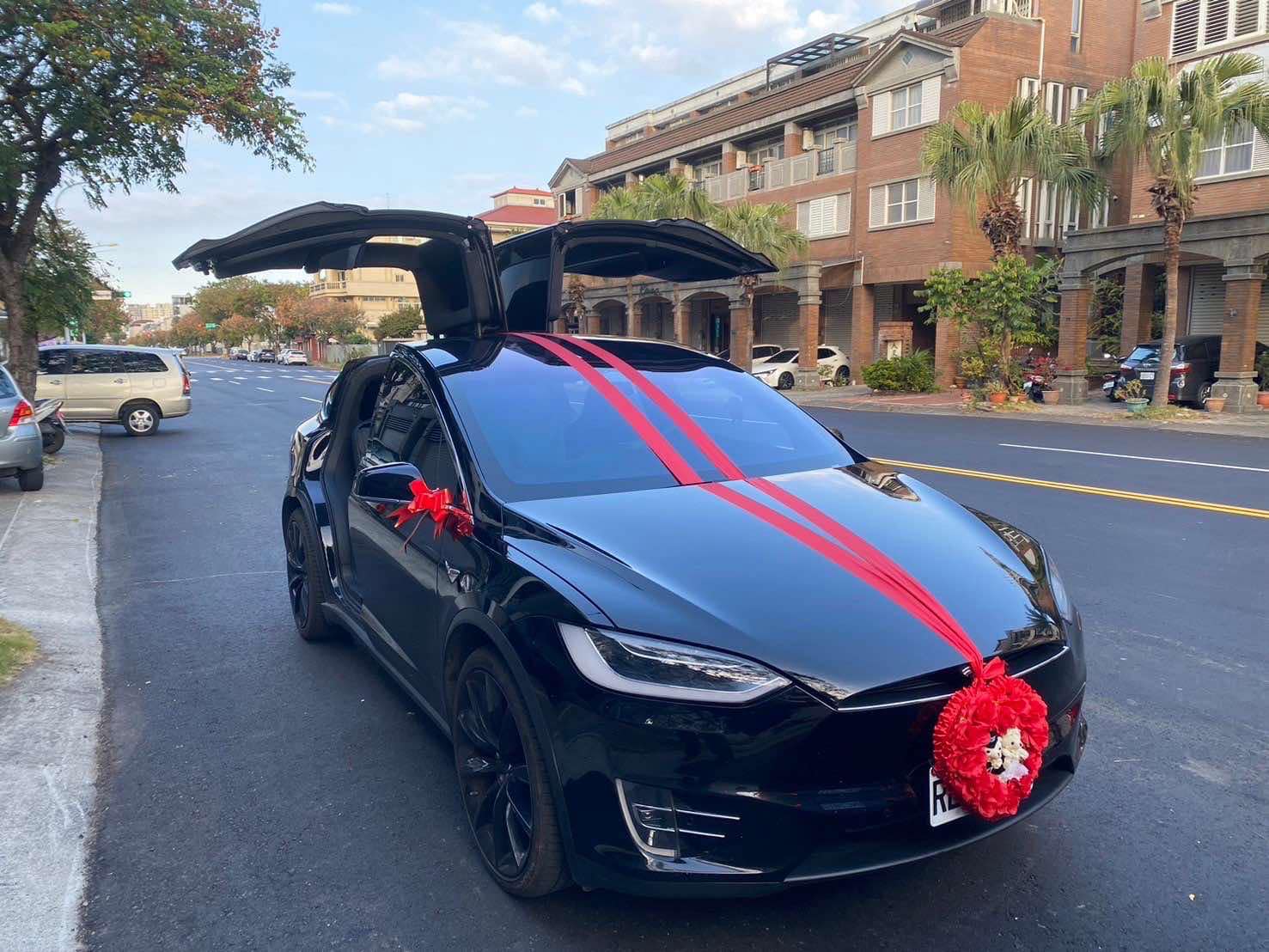 中部結婚禮車推薦-1飛翔 幸福路上 永愛 幸福 結婚 禮車 送幸福 