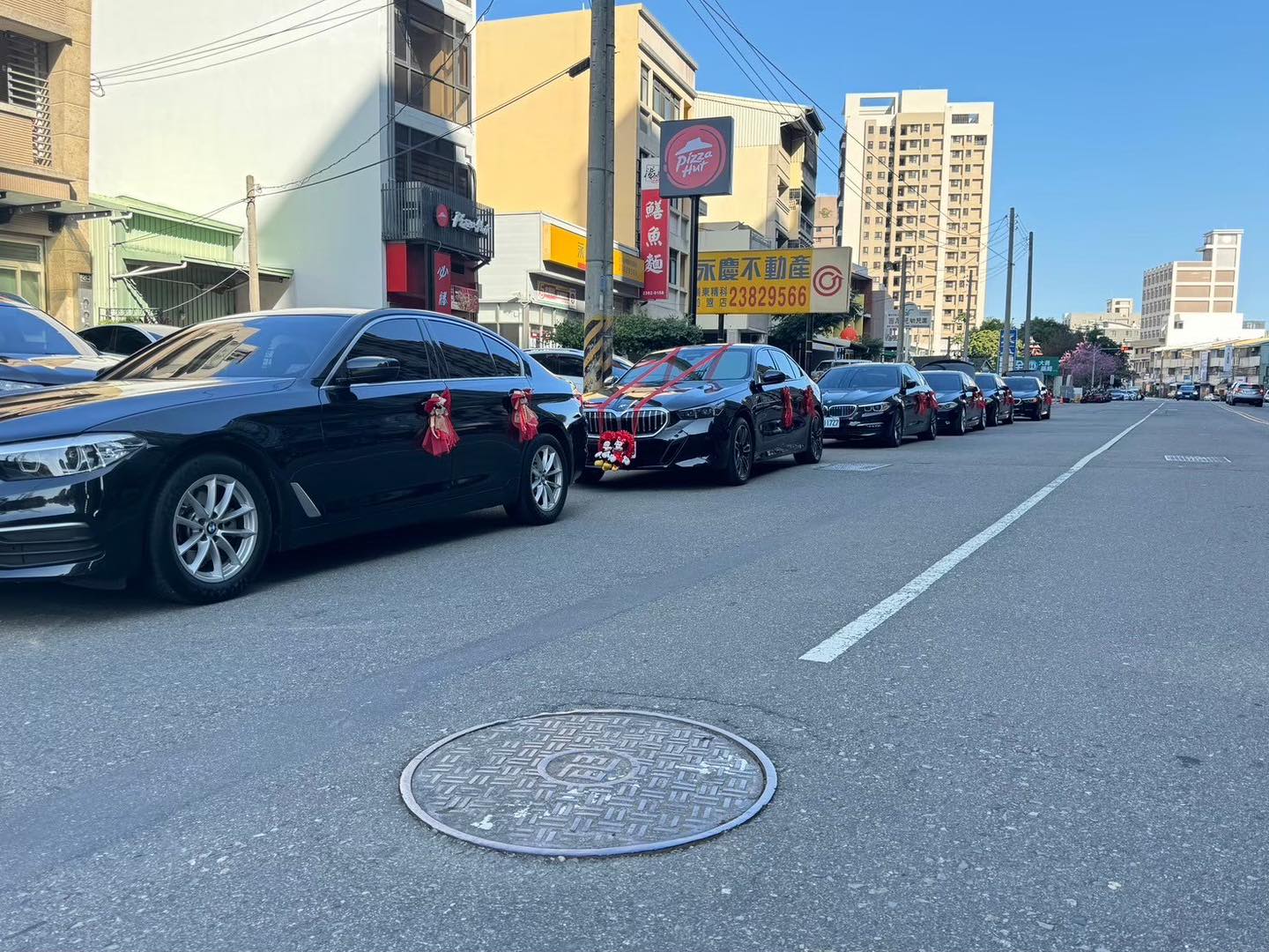 台中結婚禮車服務推薦-品質 專業 服務   在地 大台中 結婚 禮車永愛 幸福 結婚 禮車